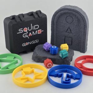 Набір Squid Game Гра в Кальмара. Формочки для печива, Гонгі, літаючий камінь